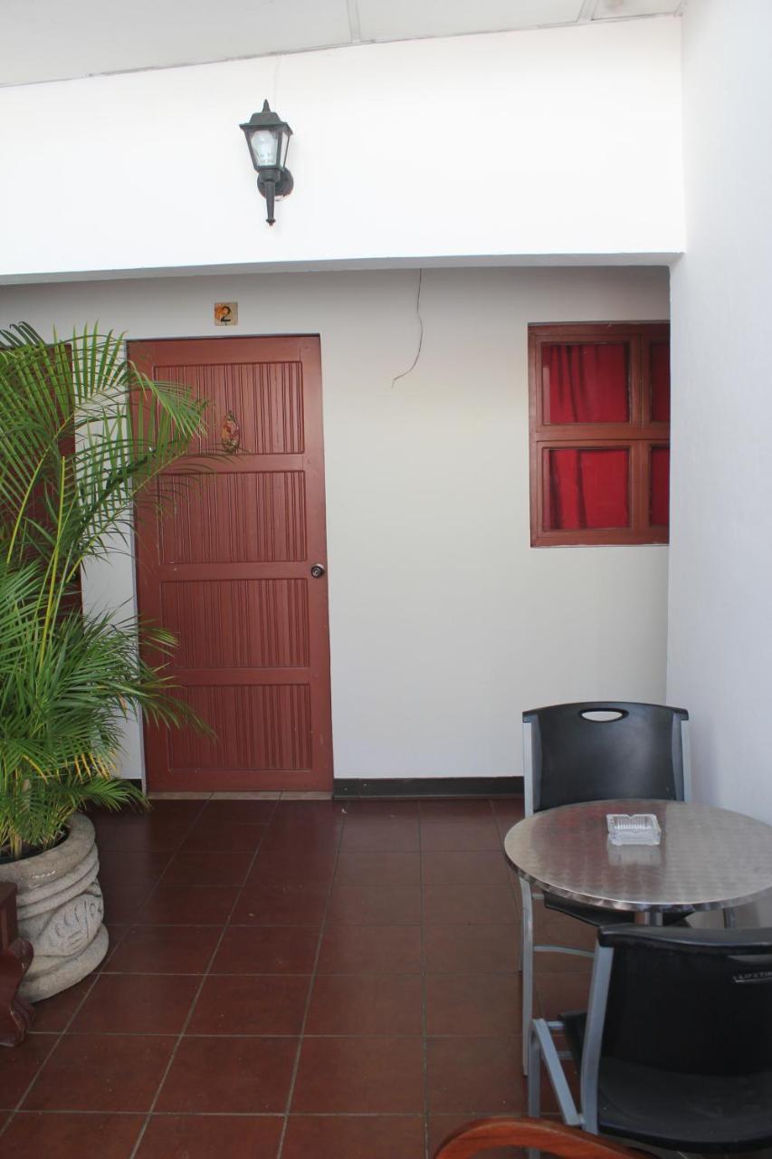 Hotel Villa Angelo Managua Exterior photo